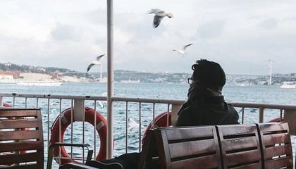 九游娱乐APP-阿尔阿赫利替补阵容贡献稳定，艾尔阿赫利