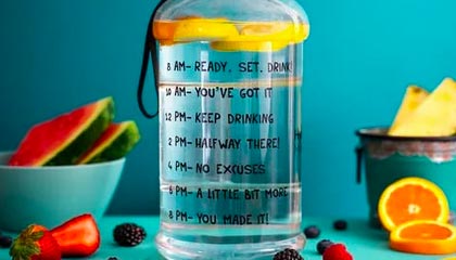 随机中国足球“两步走”战略实现初步成效，中国足球之路