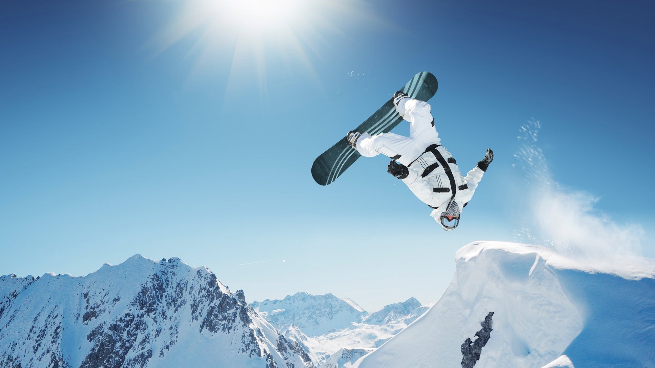 随机墨西哥马术协会开展马匹福利宣传活动，提升公众意识。，墨西哥马拉松