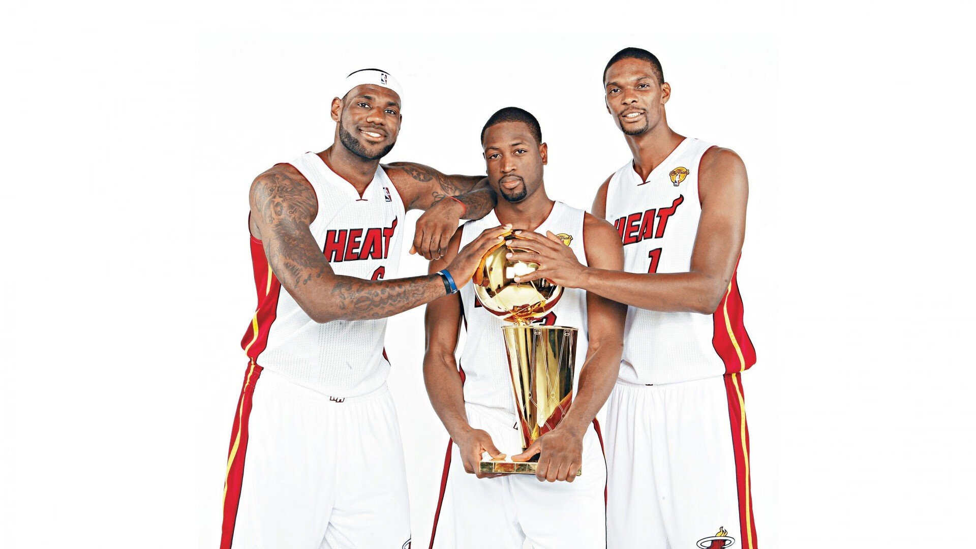 格鲁塞冲线瞬间引爆全场欢呼,鲁格赛特vs格利扎